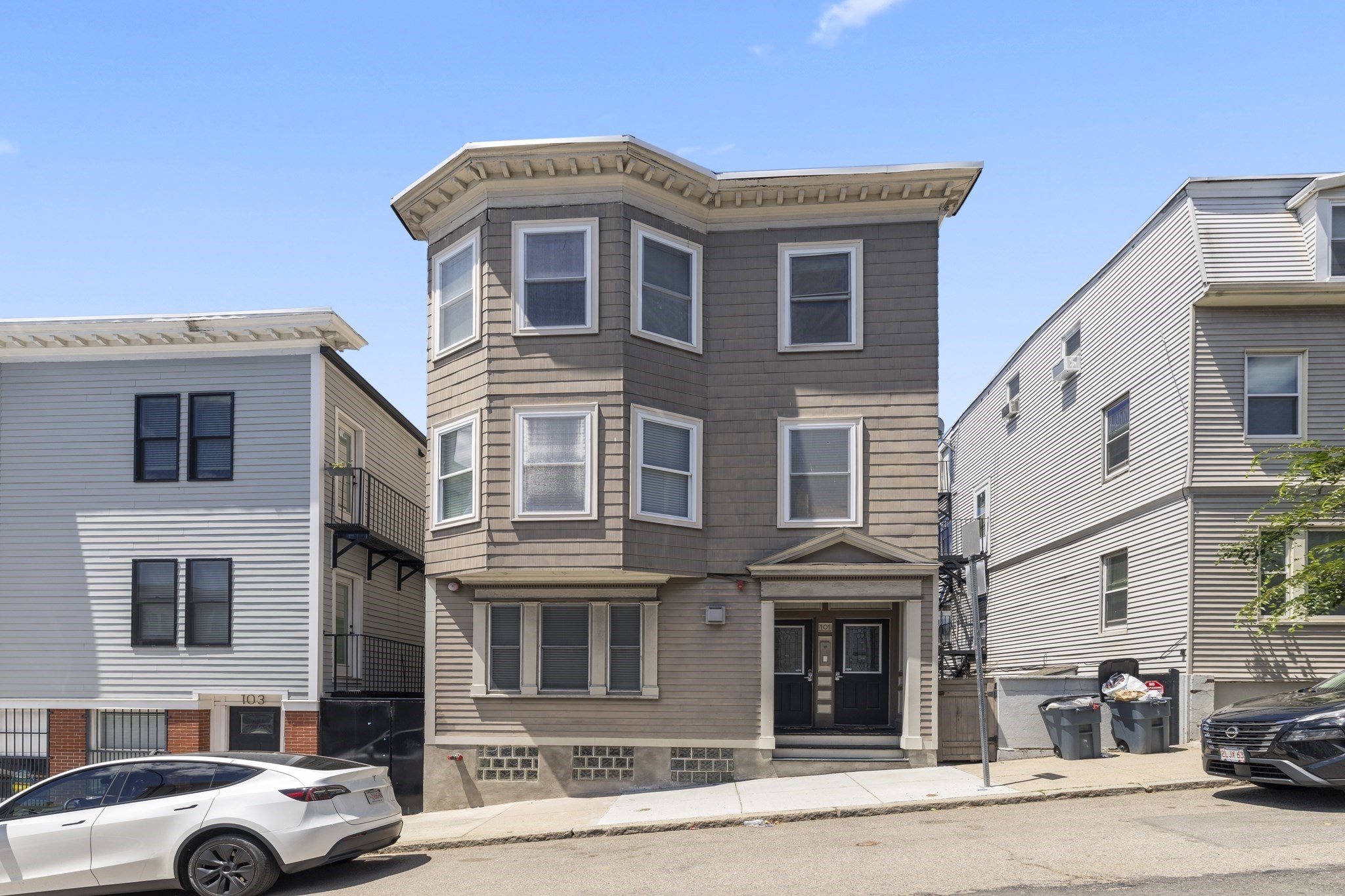 101 Old Harbor St # 3 Property Photo 17