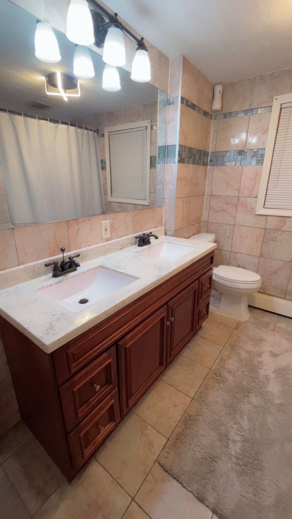 4 Baltic Ave Property Photo 12