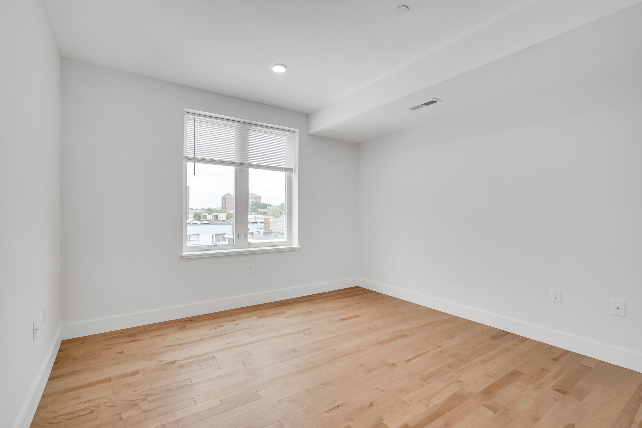 50 Hichborn St # 308 Property Photo 15