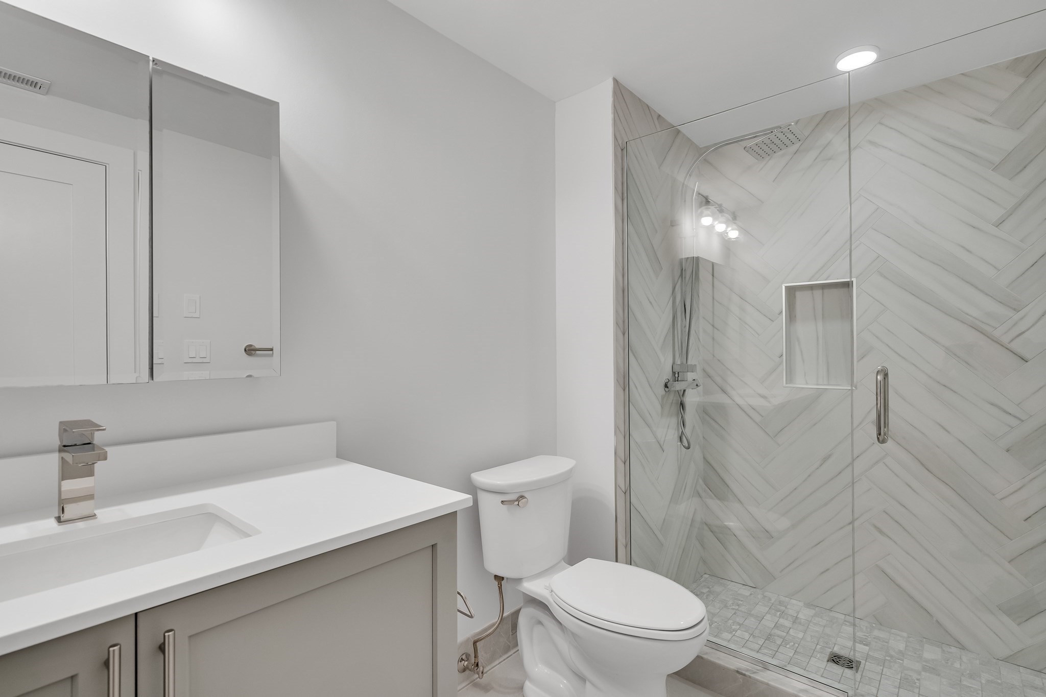 50 Hichborn St # 308 Property Photo 16