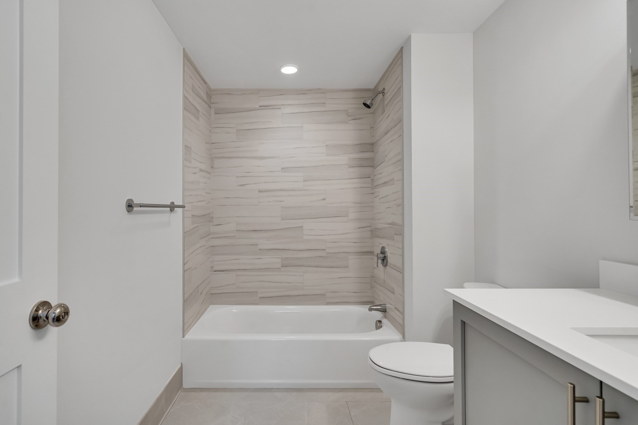 50 Hichborn St # 308 Property Photo 18