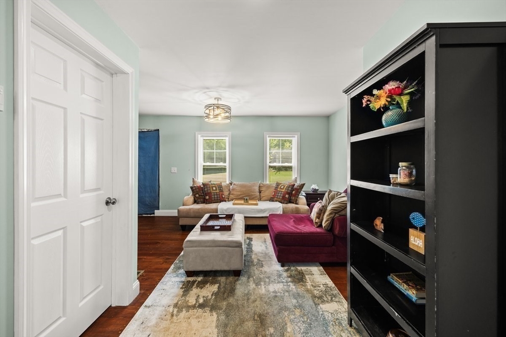551 Tremont St Property Photo 13