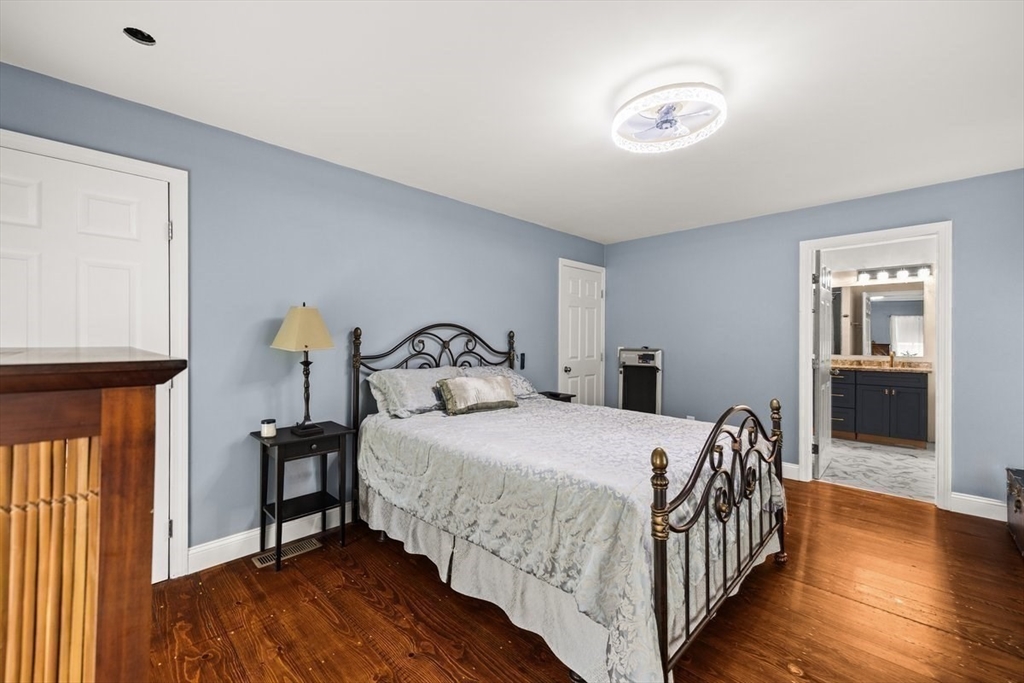 551 Tremont St Property Photo 19