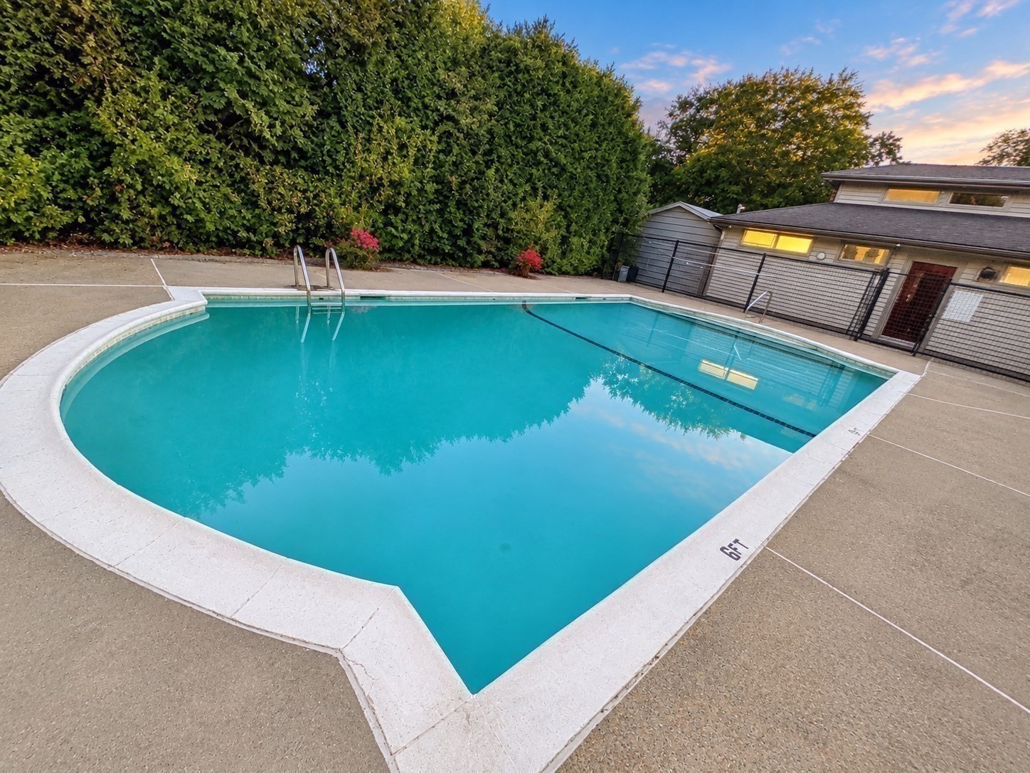 110 Dean # 98 Property Photo 38