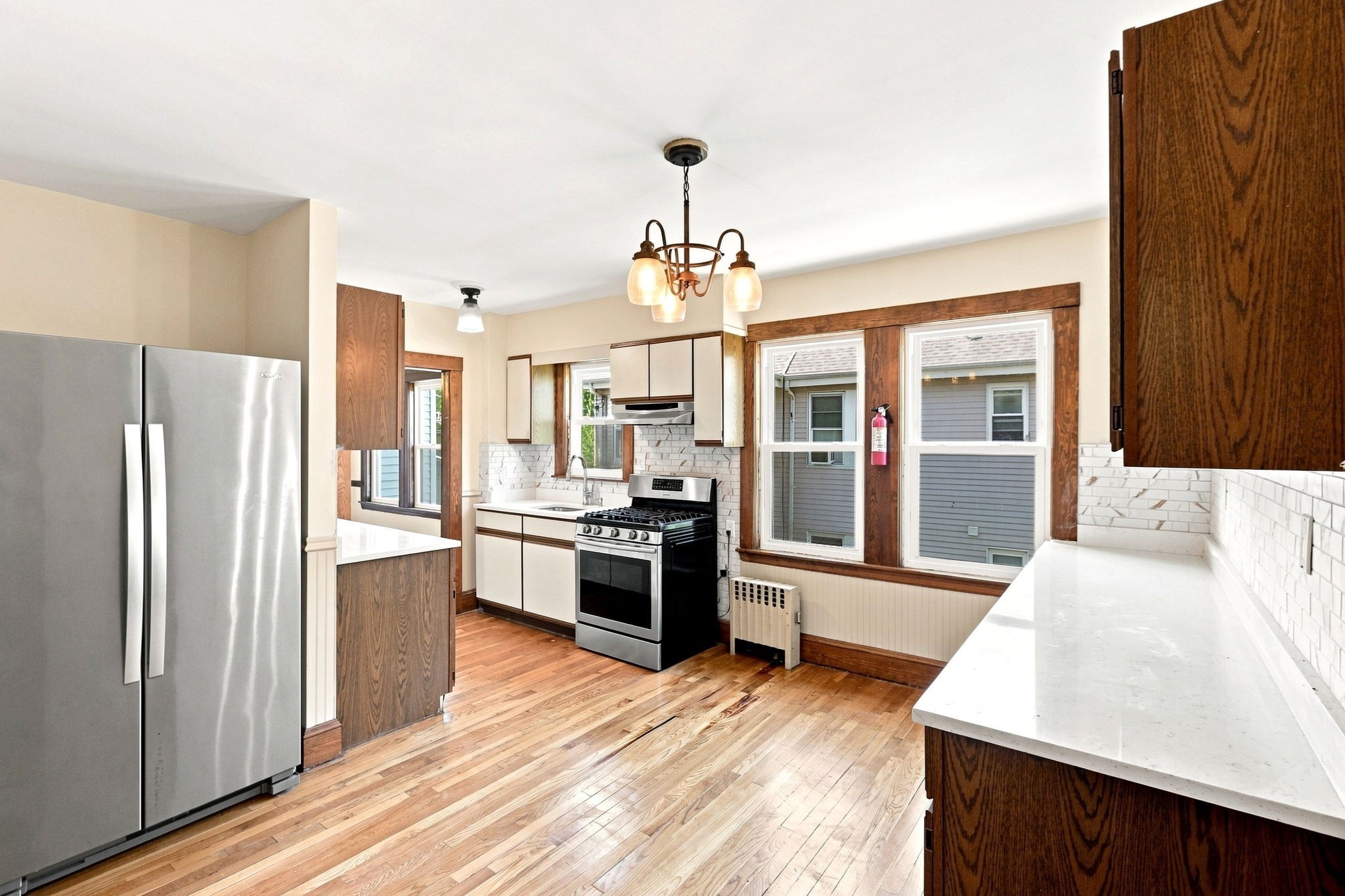 23-25 Suncrest Rd # 2 Property Photo 6