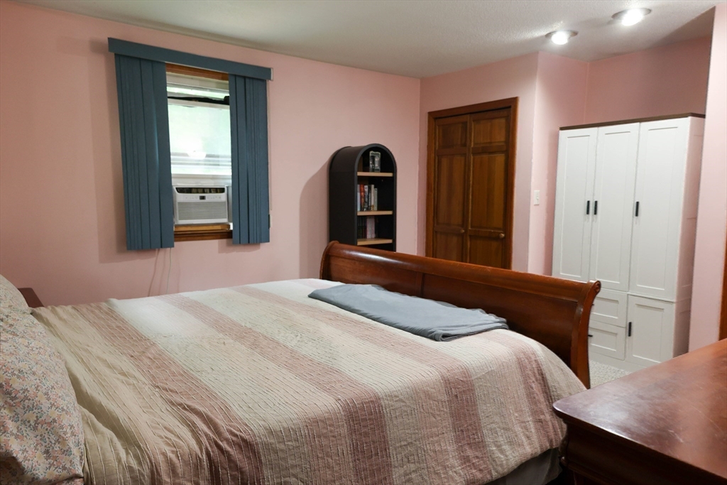16 Debra Lane Property Photo 18