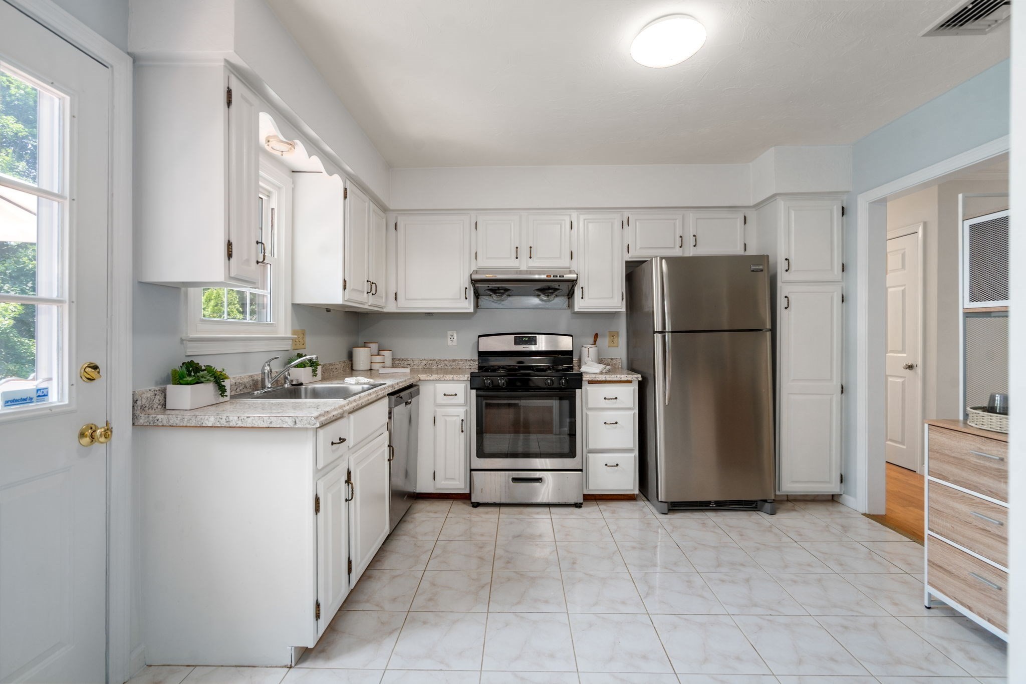 66 Indian Meadow Dr Property Photo 6