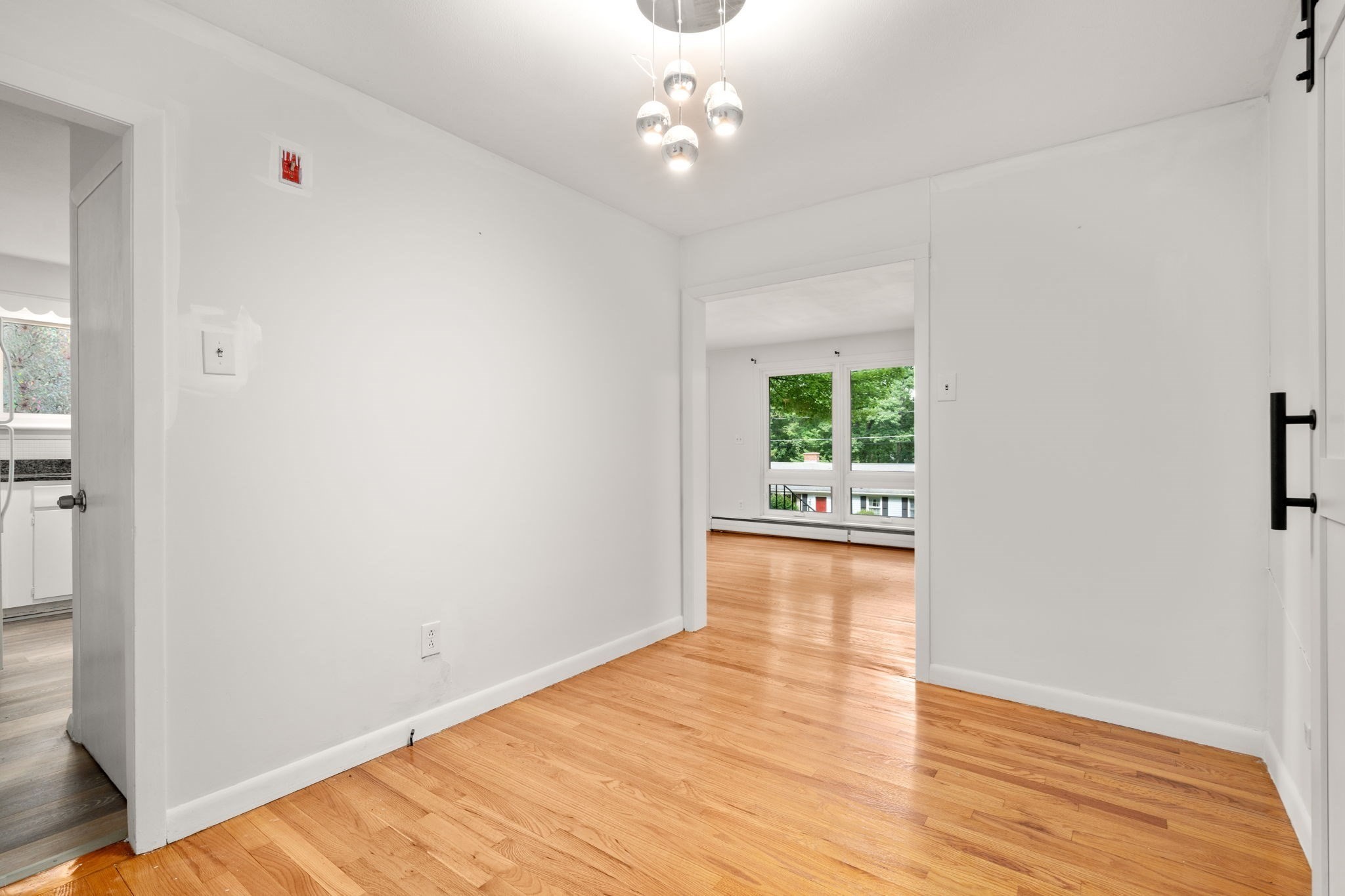 25 Pinedale St Property Photo 11