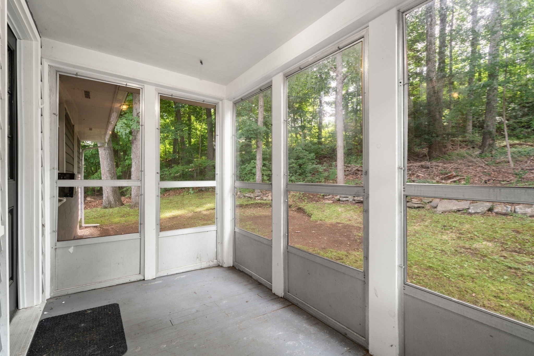 25 Pinedale St Property Photo 20