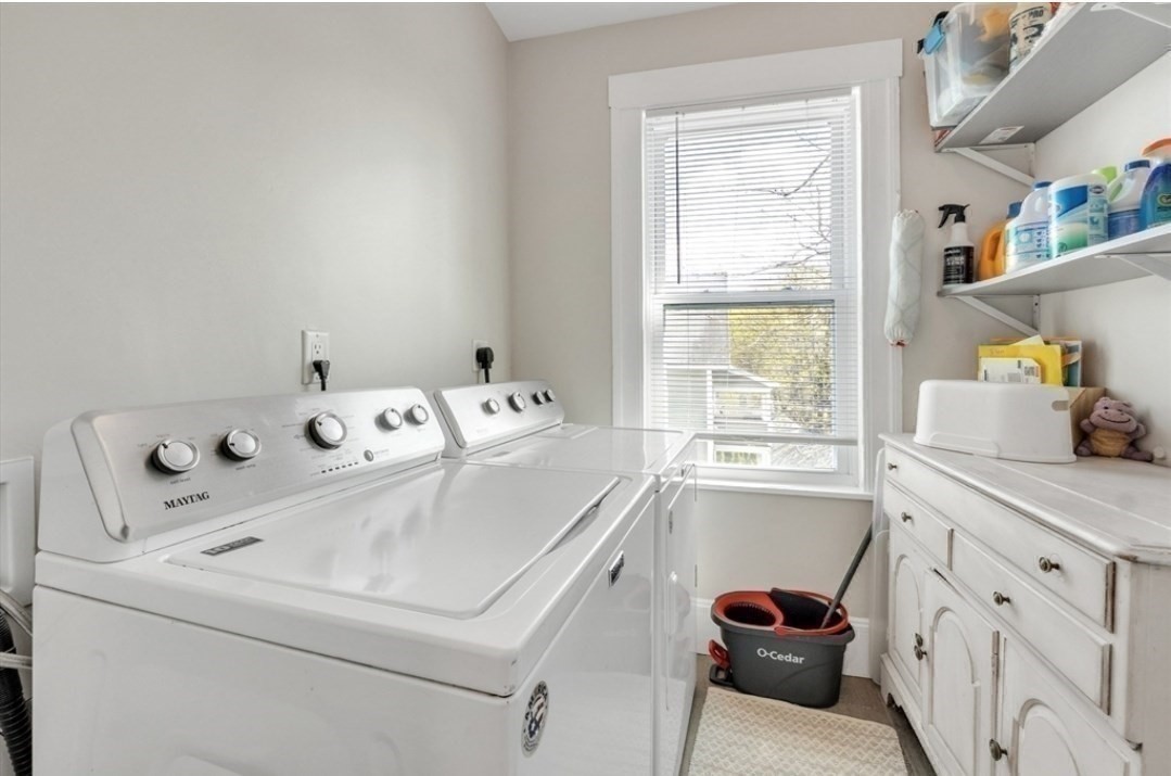 15 Clearview Ave # 2 Property Photo 7