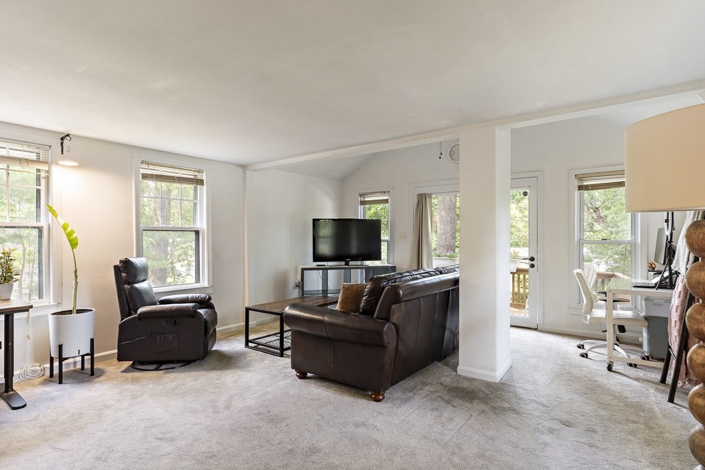 36 Elm Rd. Property Photo 5