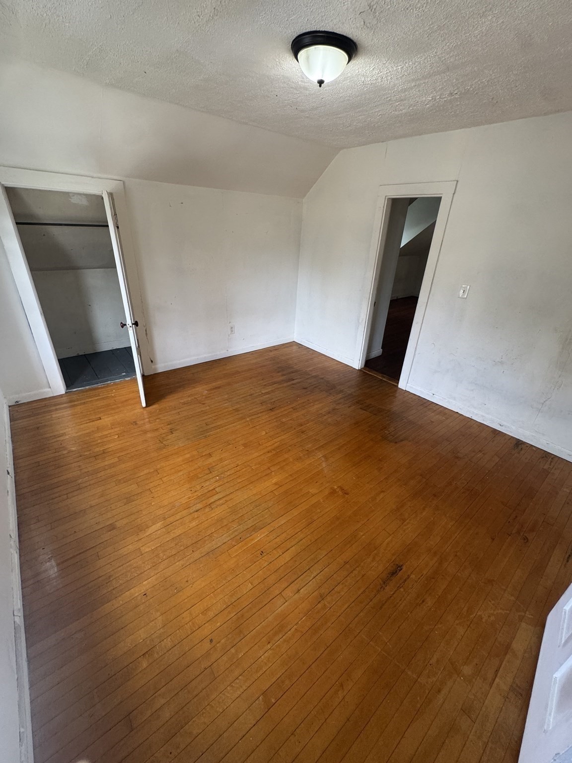 140 Clifton Ave Property Photo 19