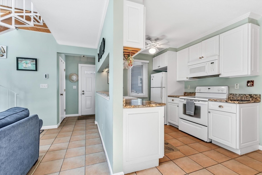 58 Billington Ln # 58 Property Photo 10