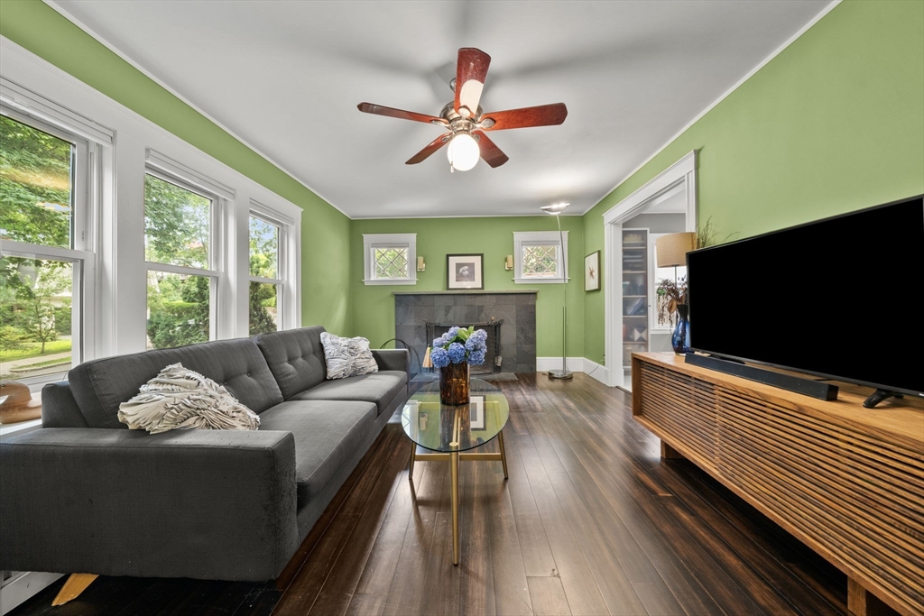 25 Maple Ave. Property Photo 5