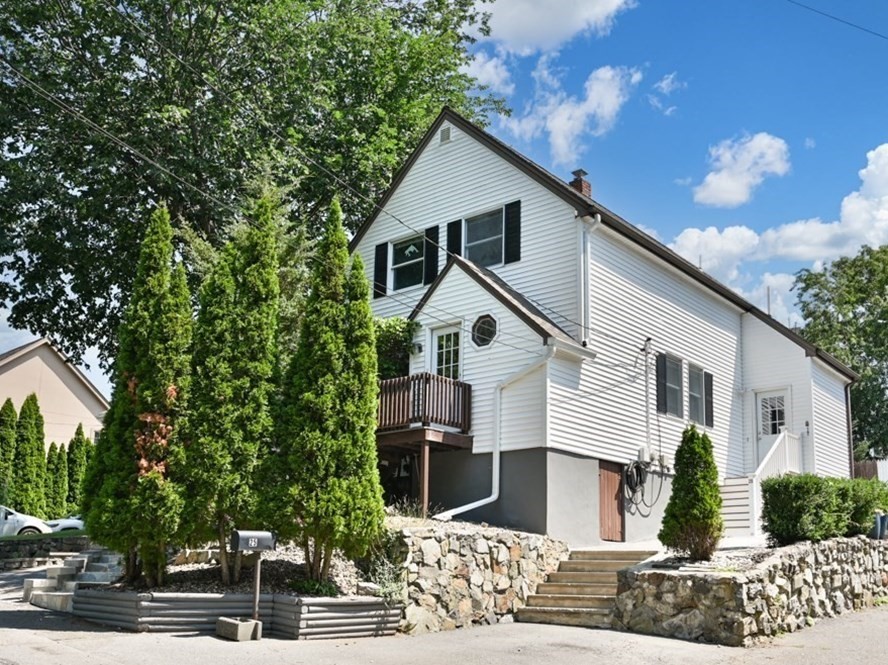 25 Ledge Street Property Photo 1