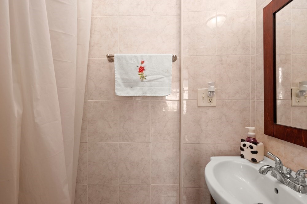25 Ledge Street Property Photo 17