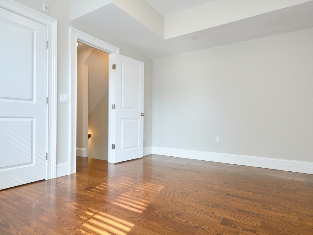 181 Putnam Ave # 181 Property Photo 8