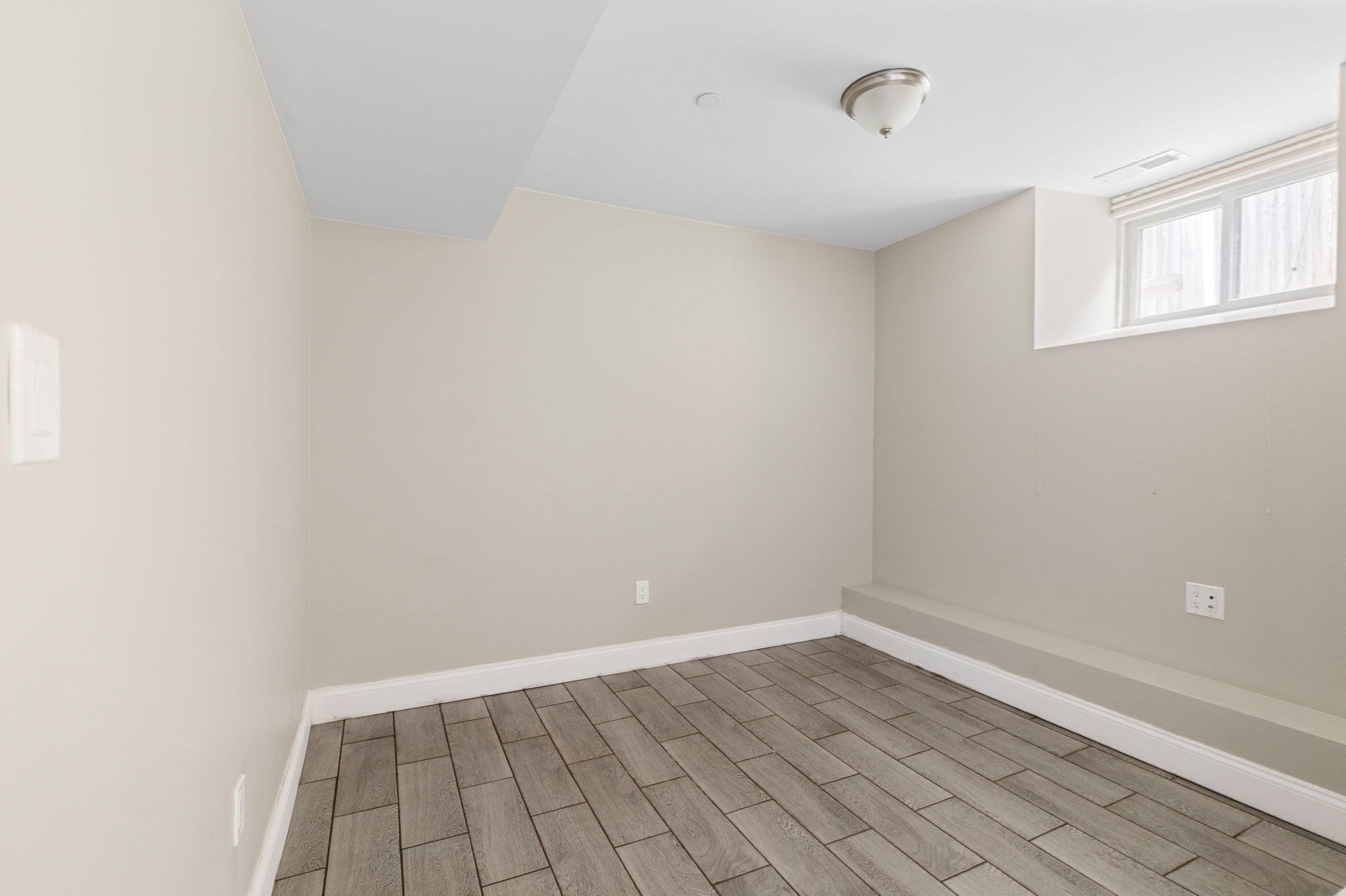 9 Sheridan # 1 Property Photo 14