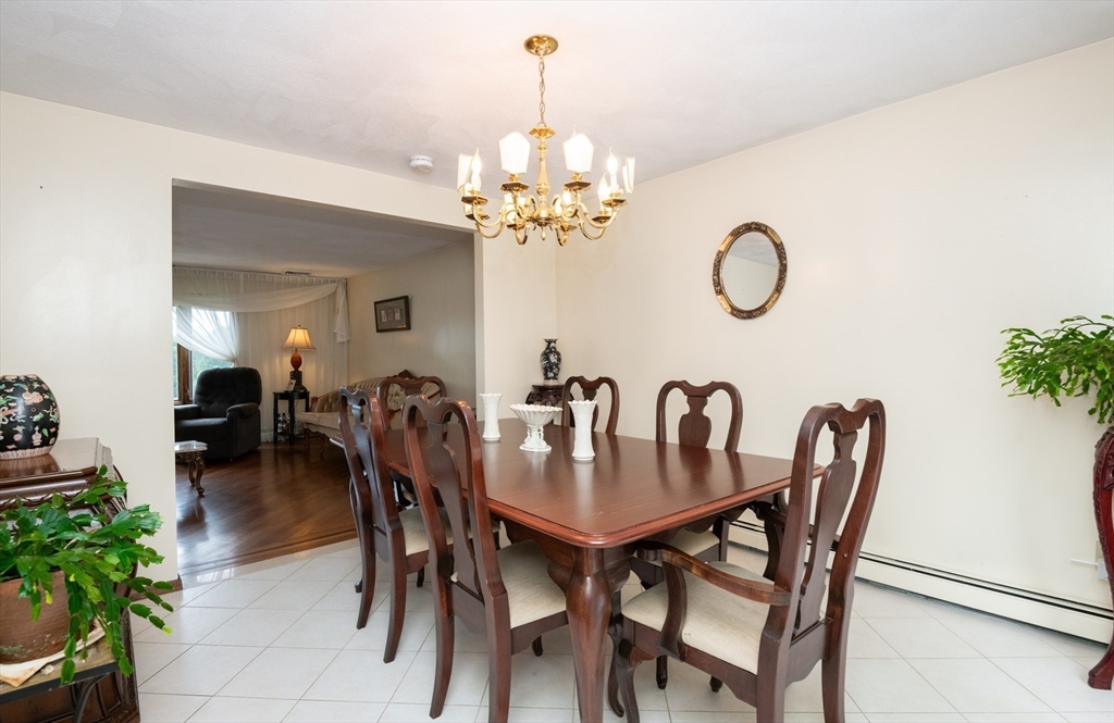 8 Patrick Circle Property Photo 9