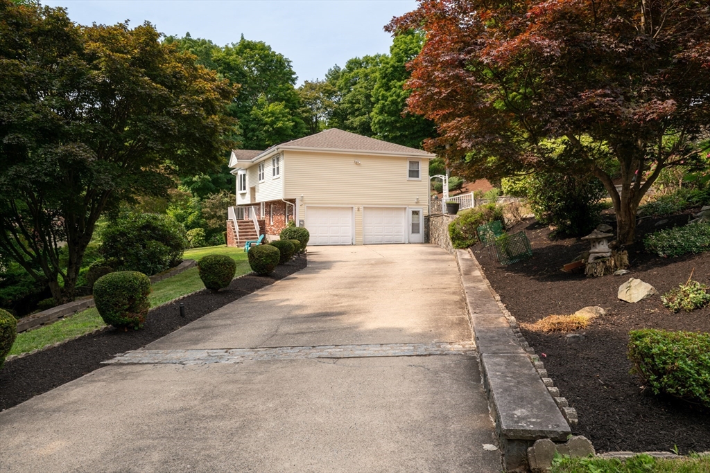 8 Patrick Circle Property Photo 28