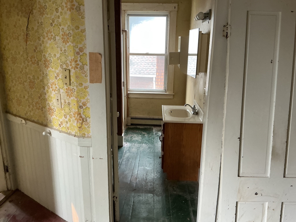 13 Pearl St Property Photo 6