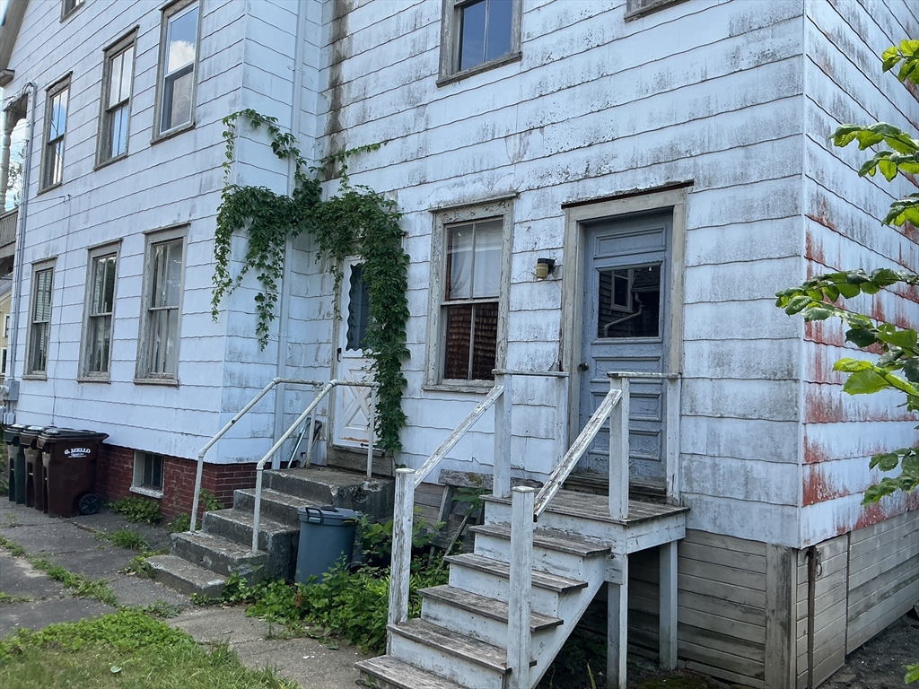 13 Pearl St Property Photo 17