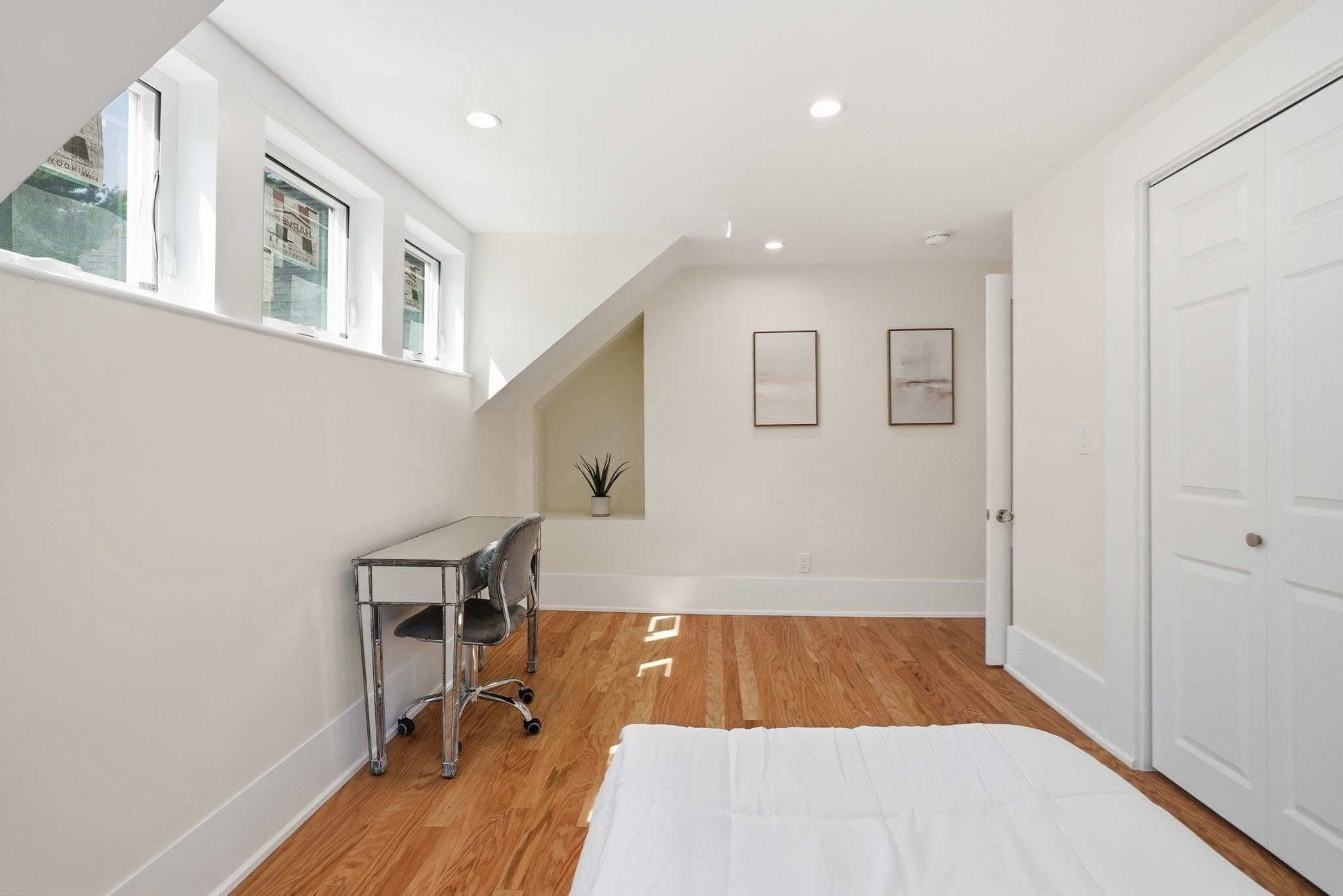 8 Pemberton Rd Property Photo 34