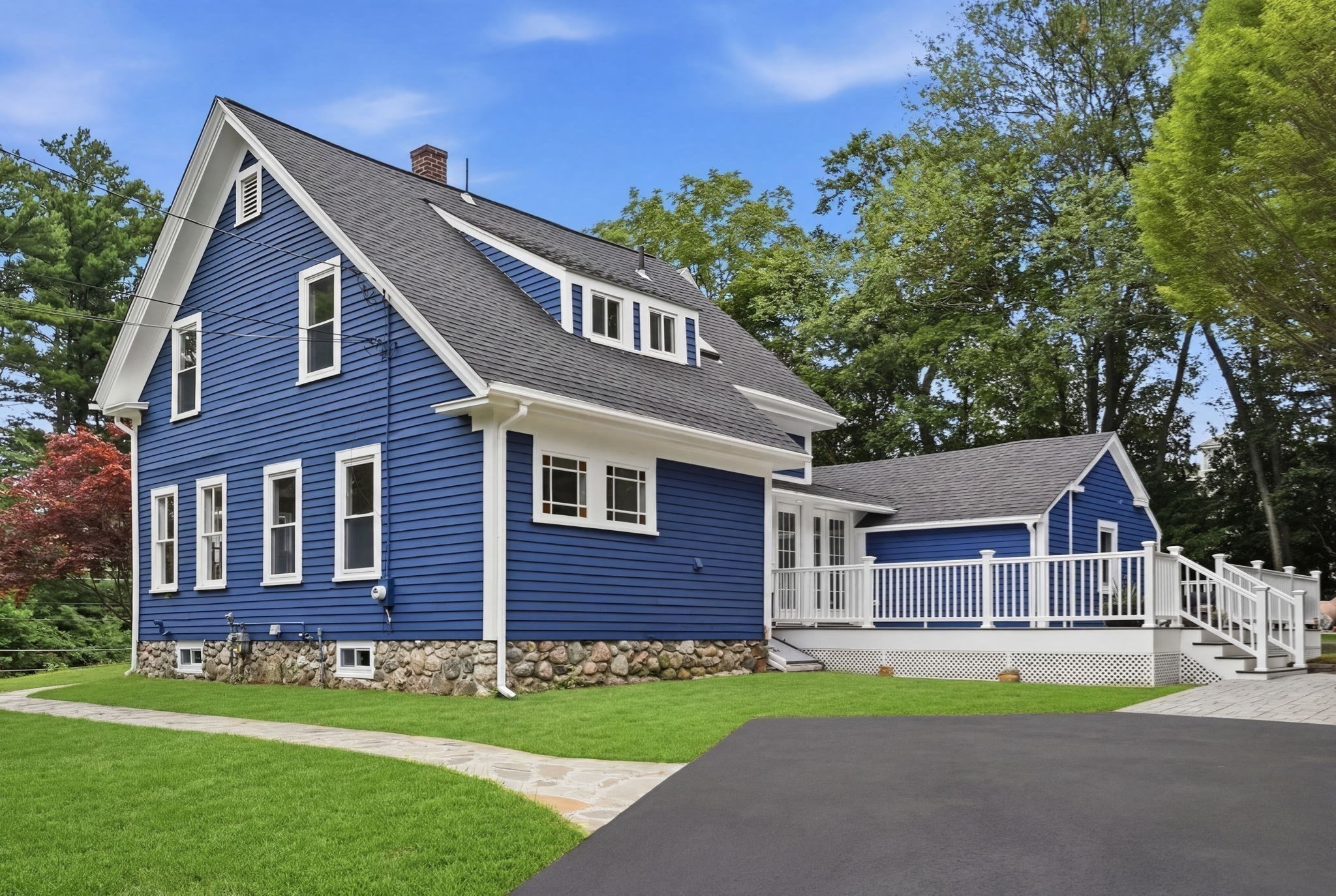 8 Pemberton Rd Property Photo 42