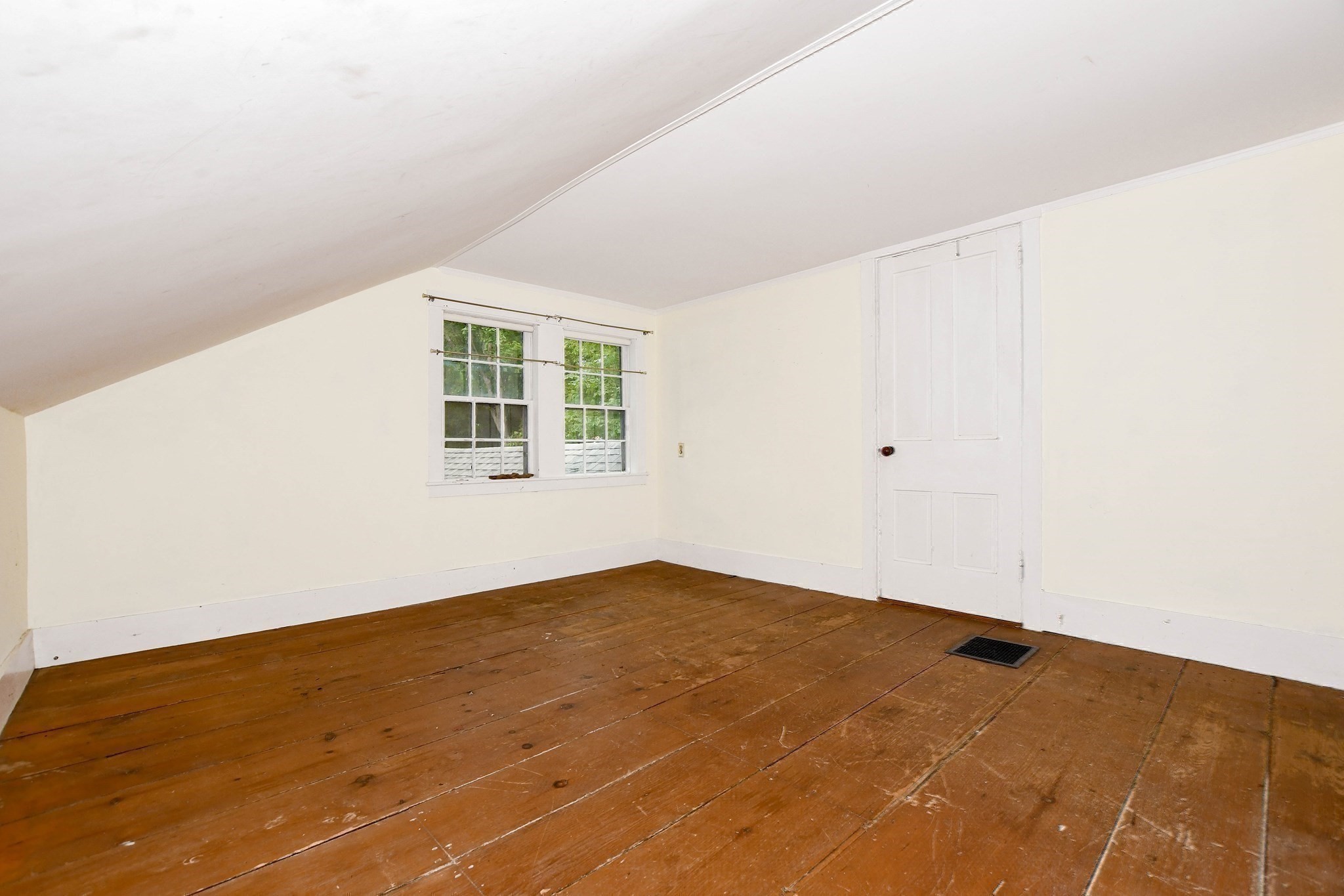 28 Main Street Property Photo 35