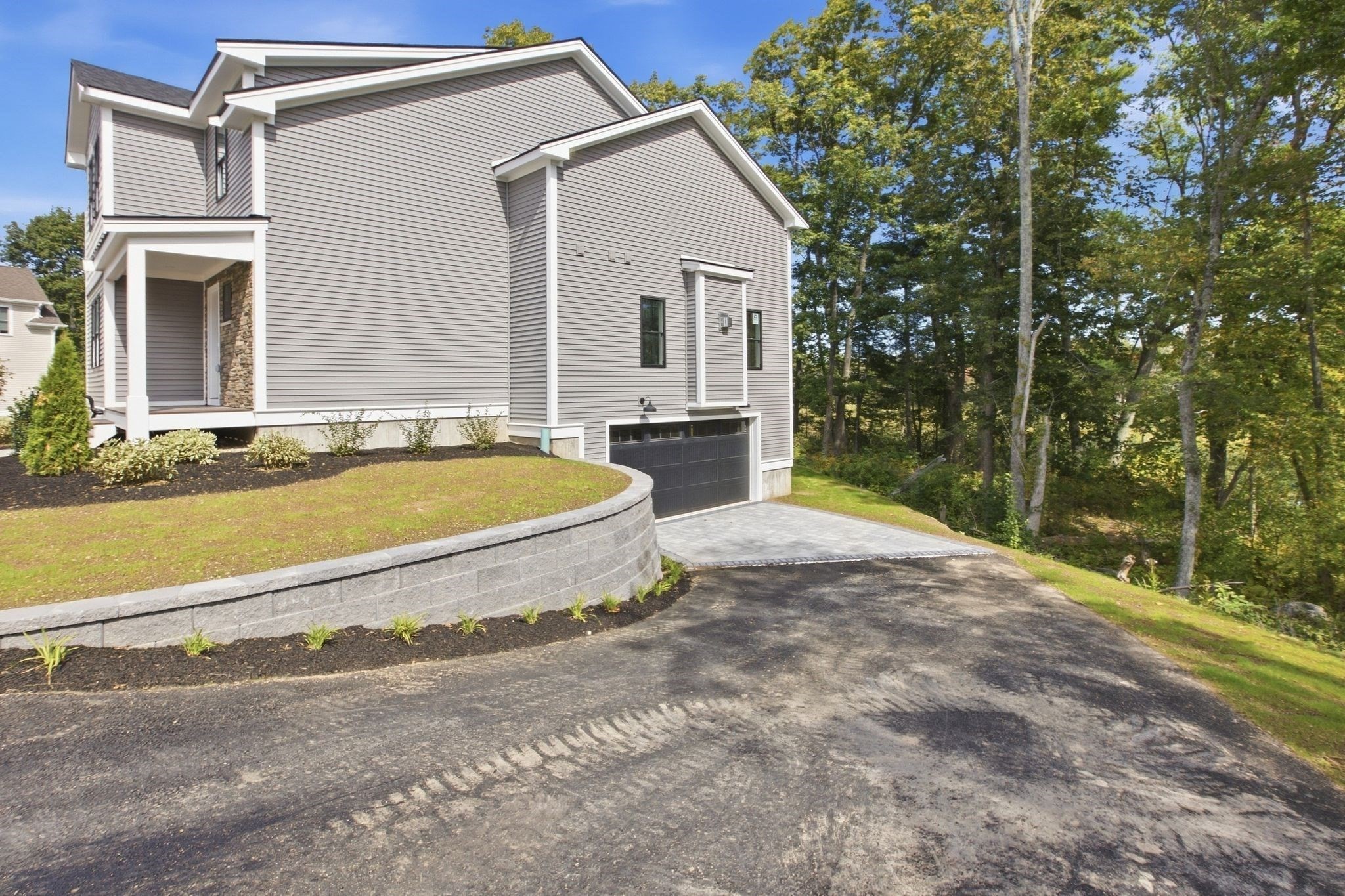 141 Essex Street # 141 Property Photo 3