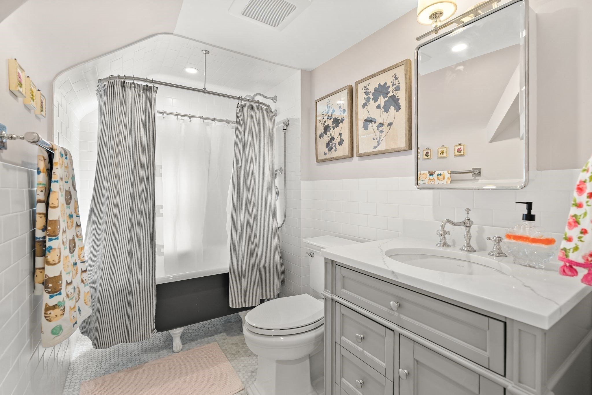 3 Essex Rd Property Photo 27