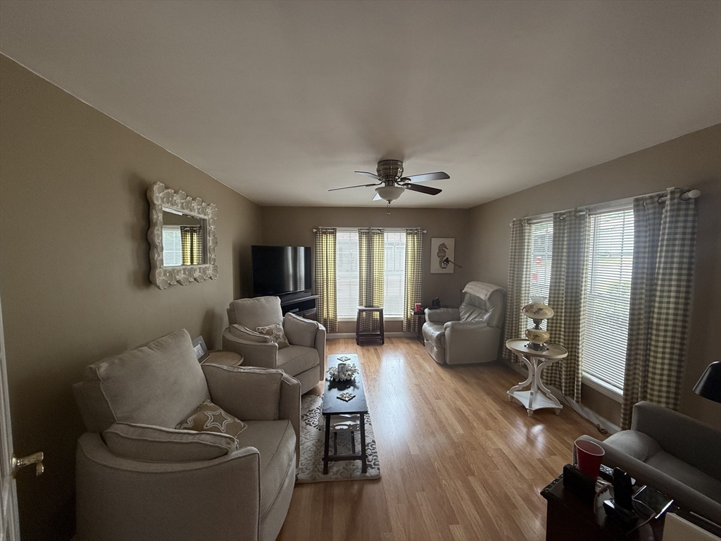 307 Blueberry Circle Property Photo 28