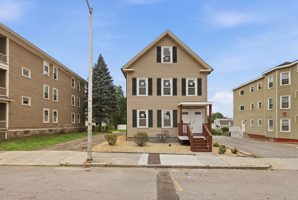 14 Cutler St Property Photo 1