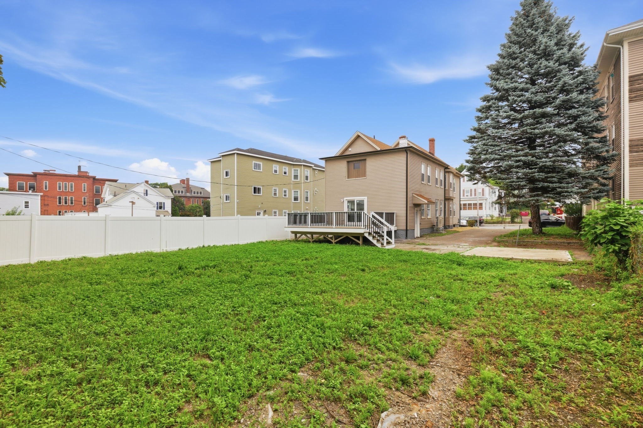 14 Cutler St Property Photo 7