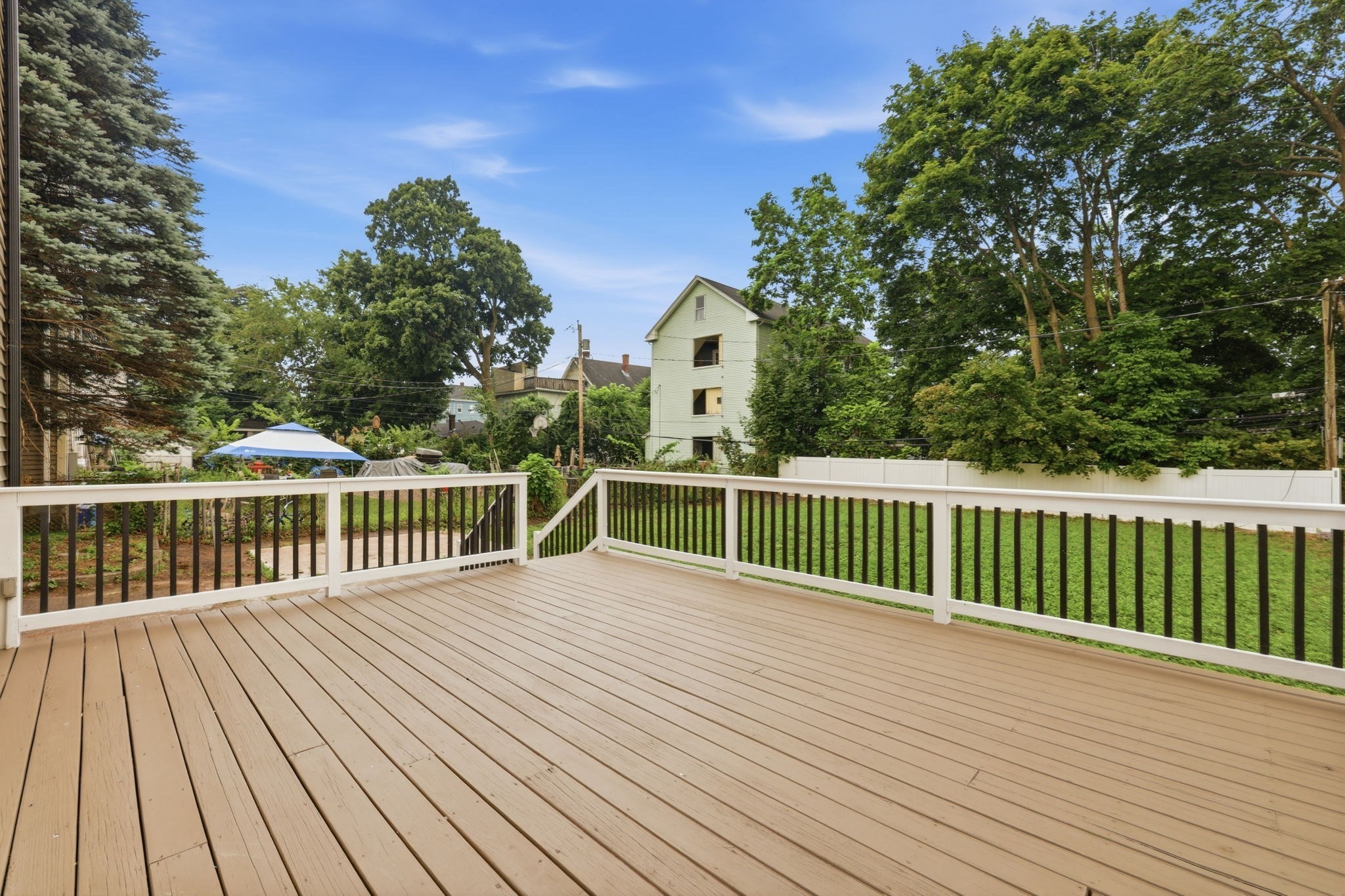 14 Cutler St Property Photo 8