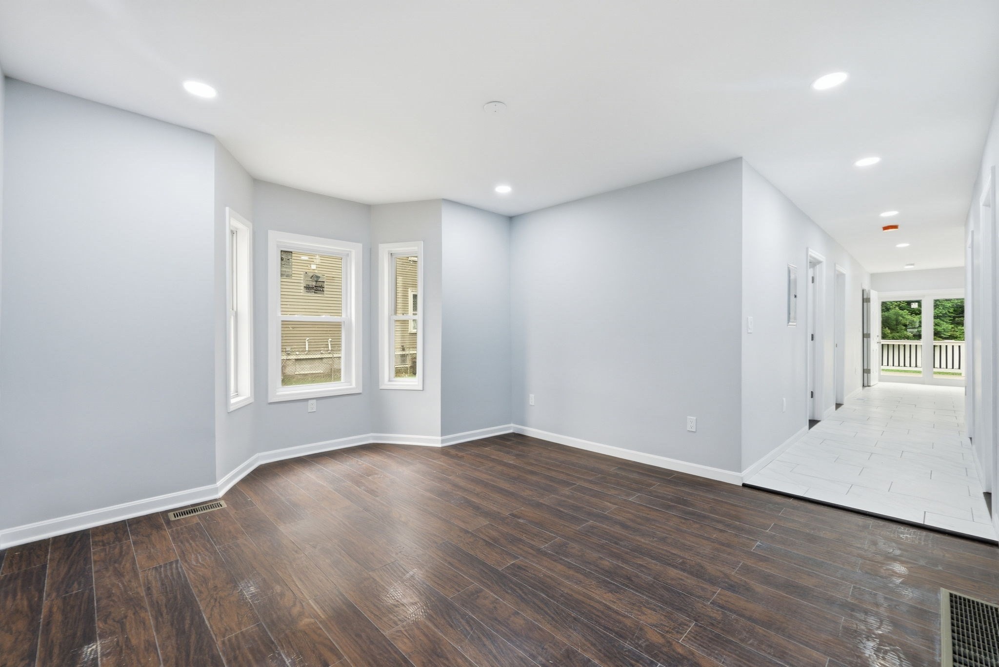14 Cutler St Property Photo 9