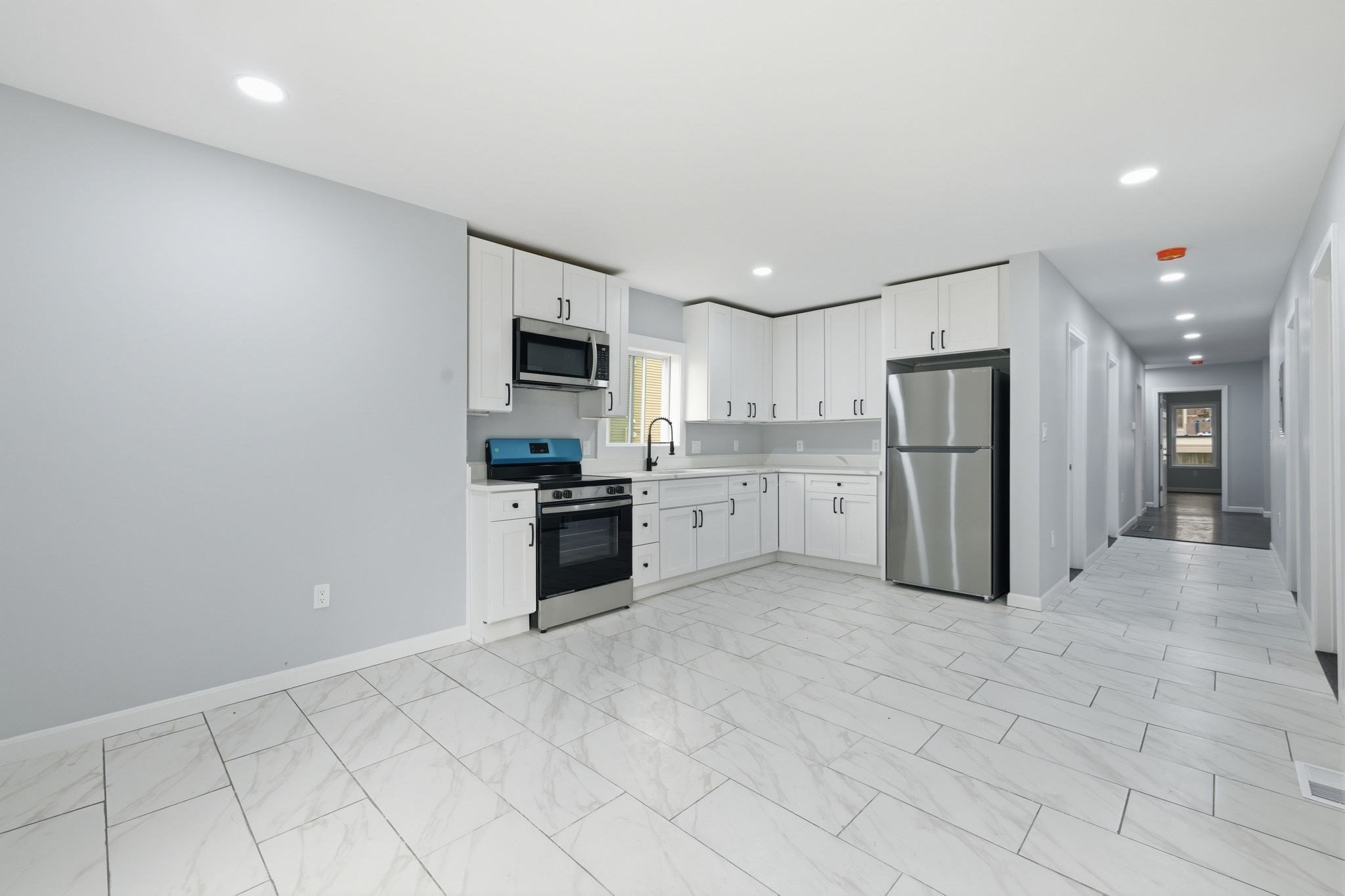 14 Cutler St Property Photo 18