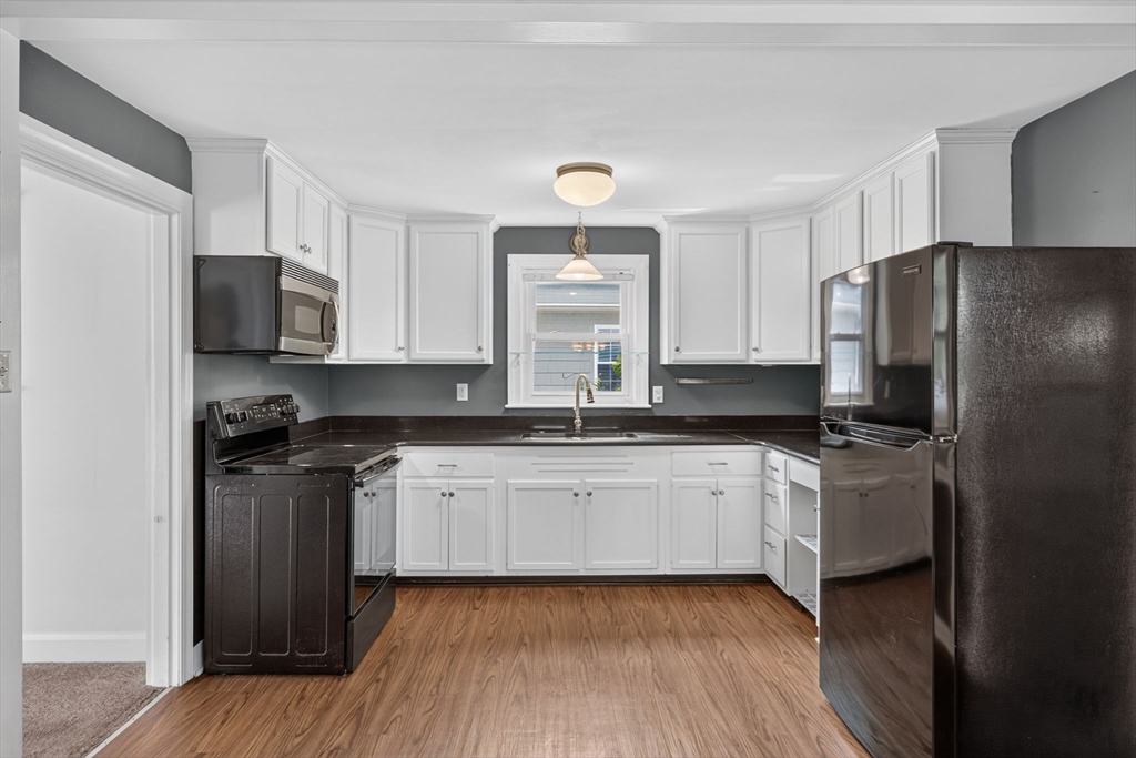 414 Archer St Property Photo 15