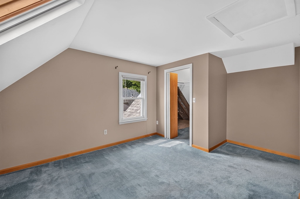 414 Archer St Property Photo 32