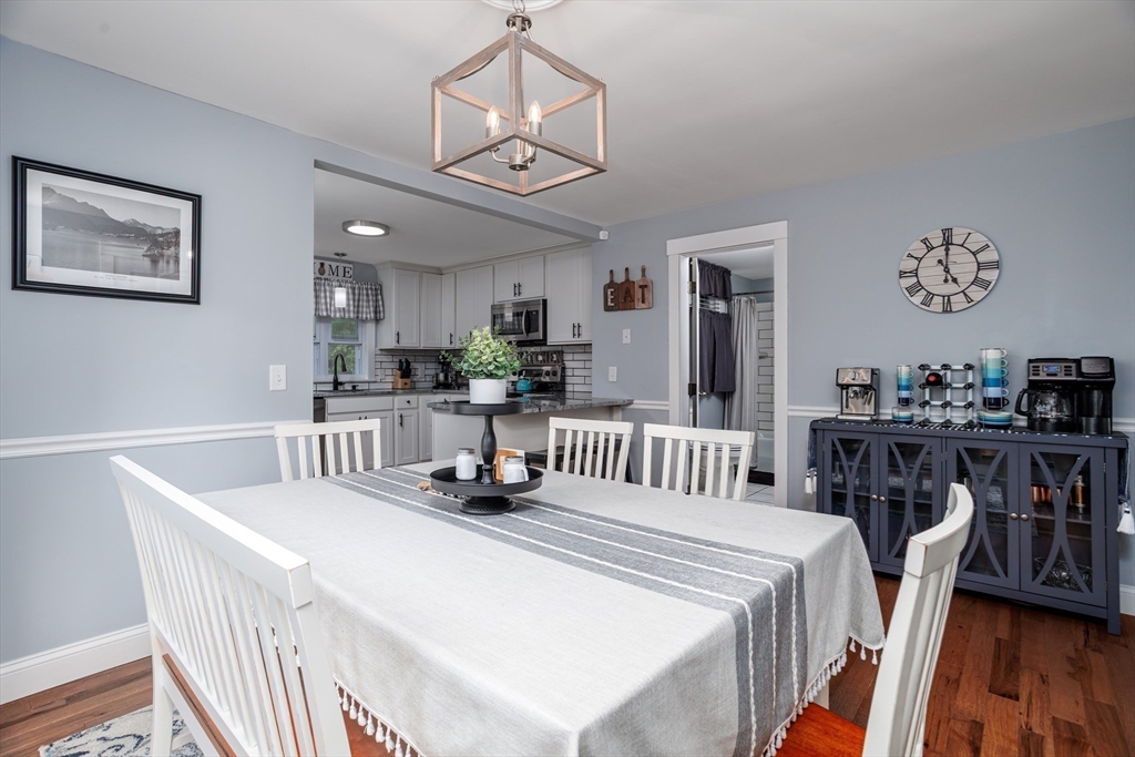 176 Hall St Property Photo 18
