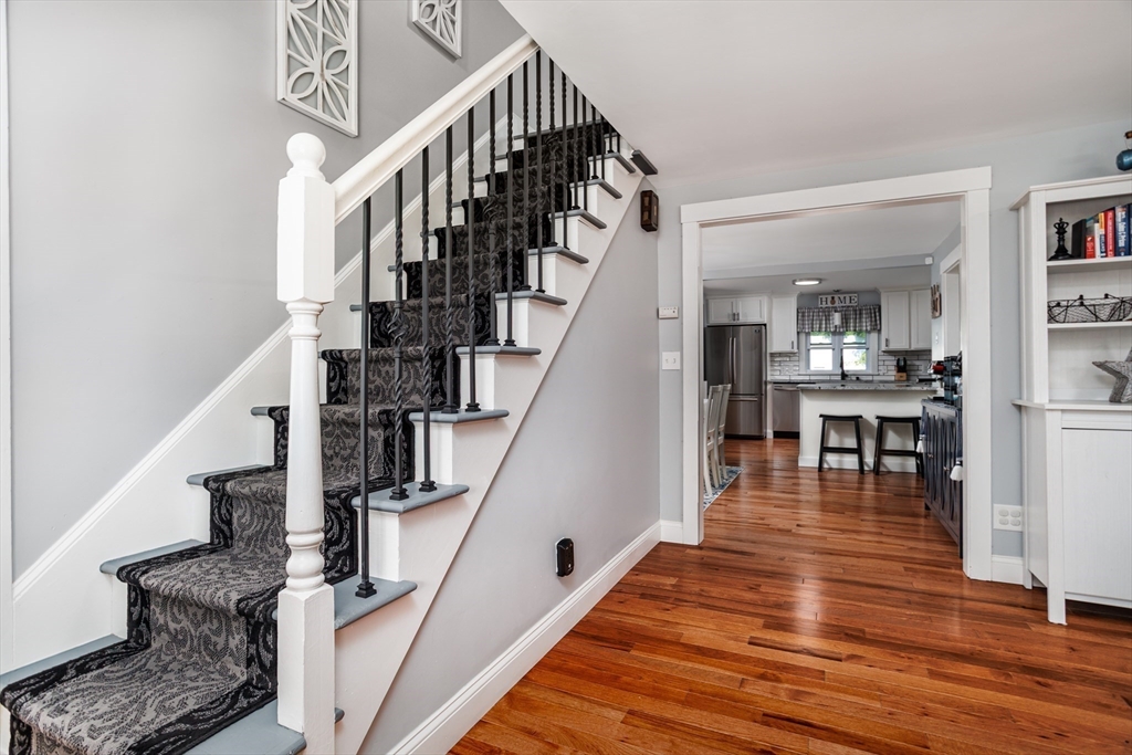 176 Hall St Property Photo 25