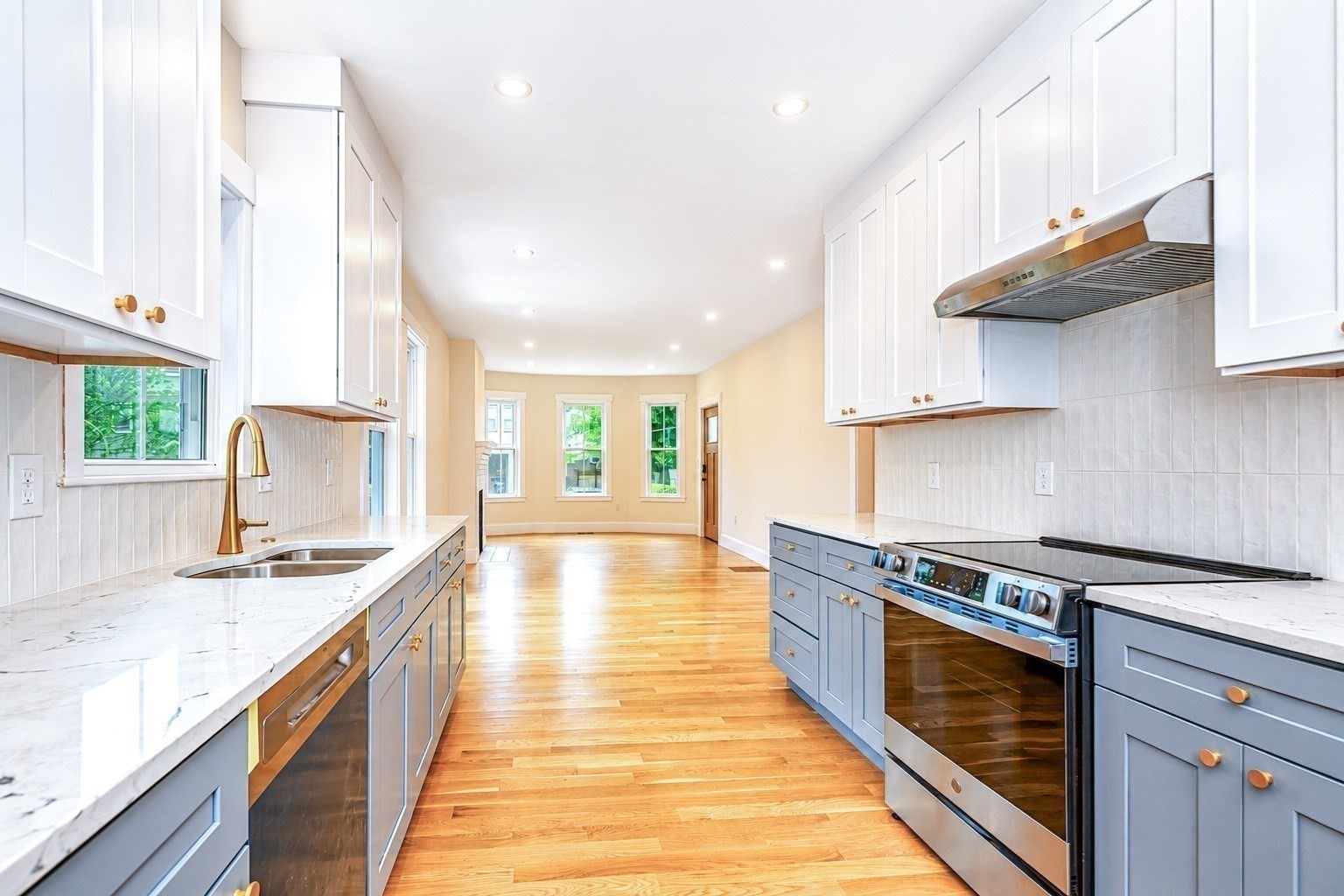 43 Taft Ave Property Photo 6