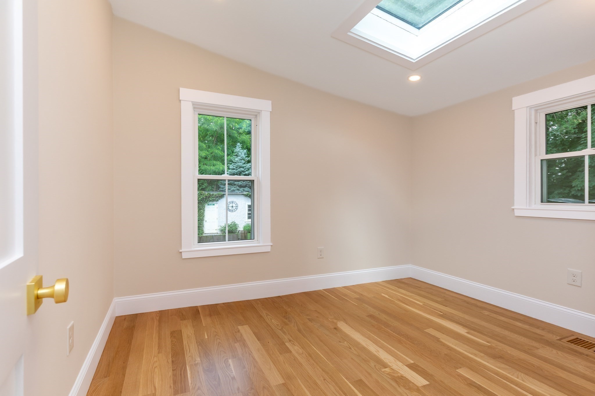 43 Taft Ave Property Photo 11