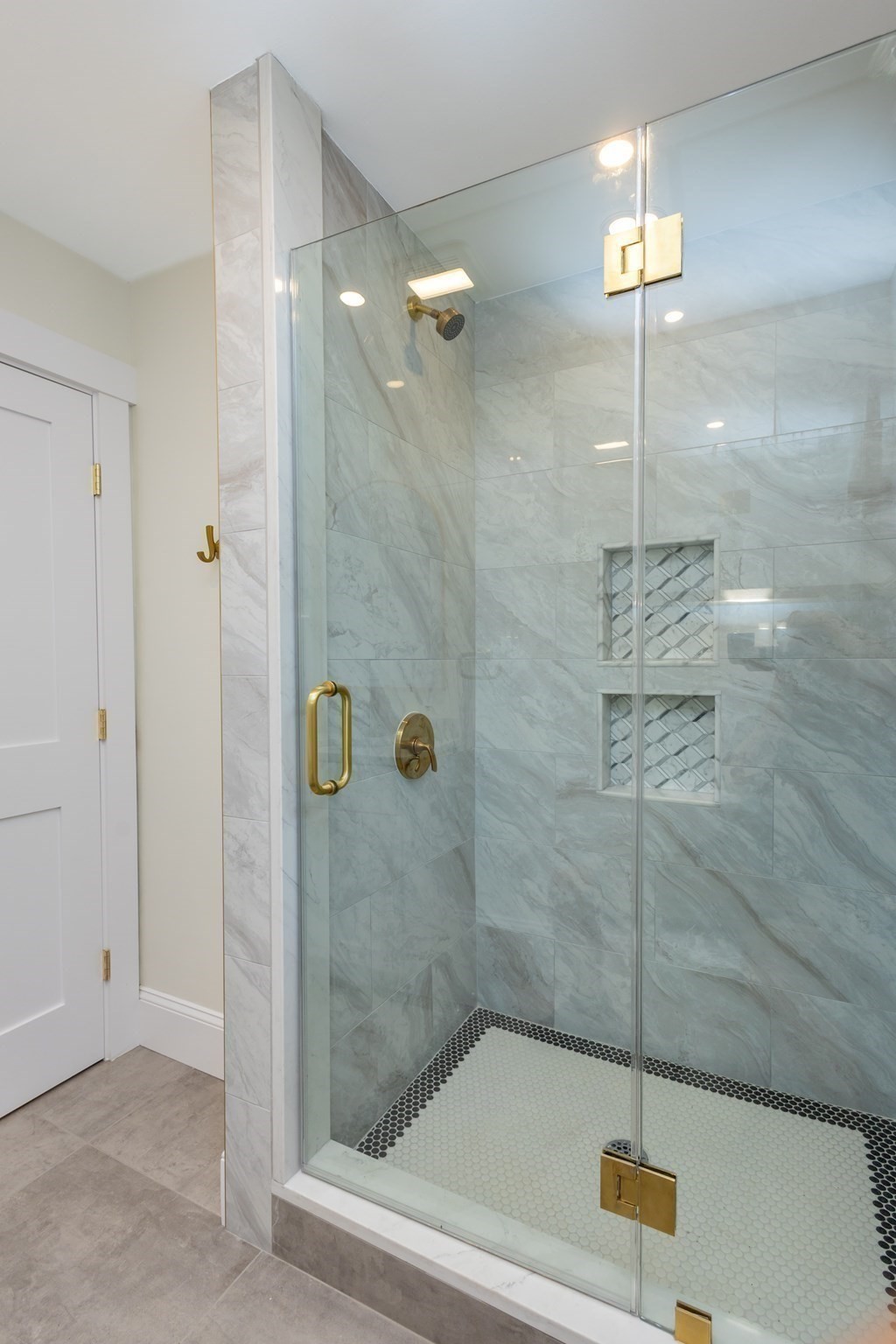 43 Taft Ave Property Photo 16