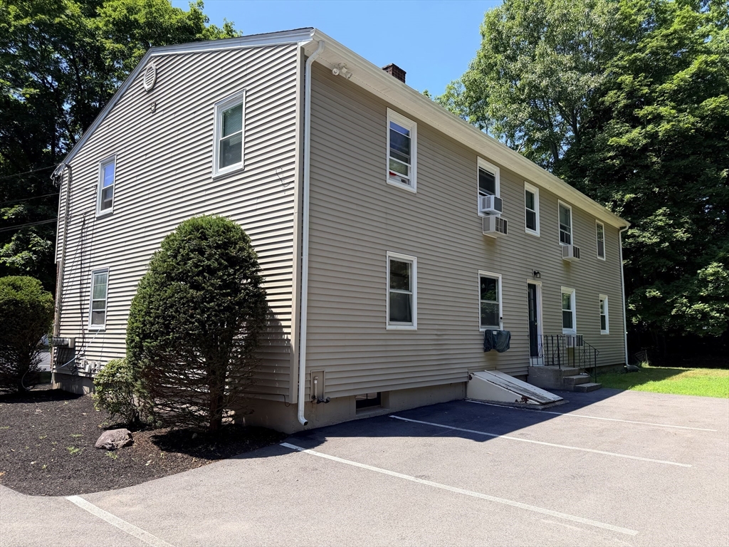 224 Chestnut Street Property Photo 2