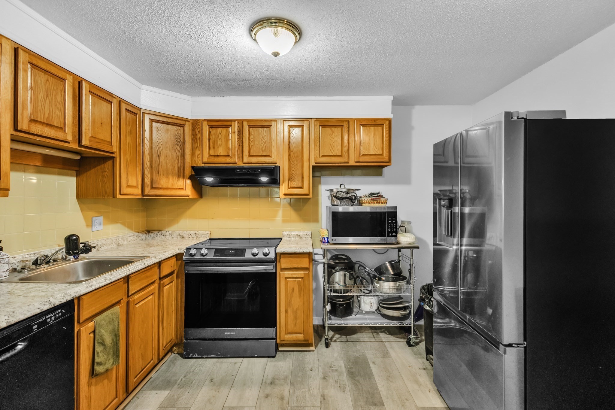 176 Maple Ave # 1 Property Photo 5