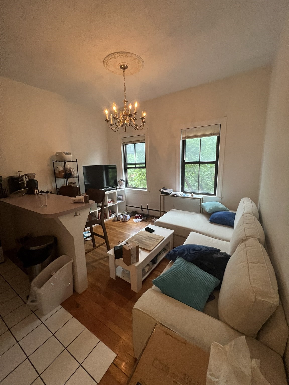 8 Milford # 4 Property Photo 1