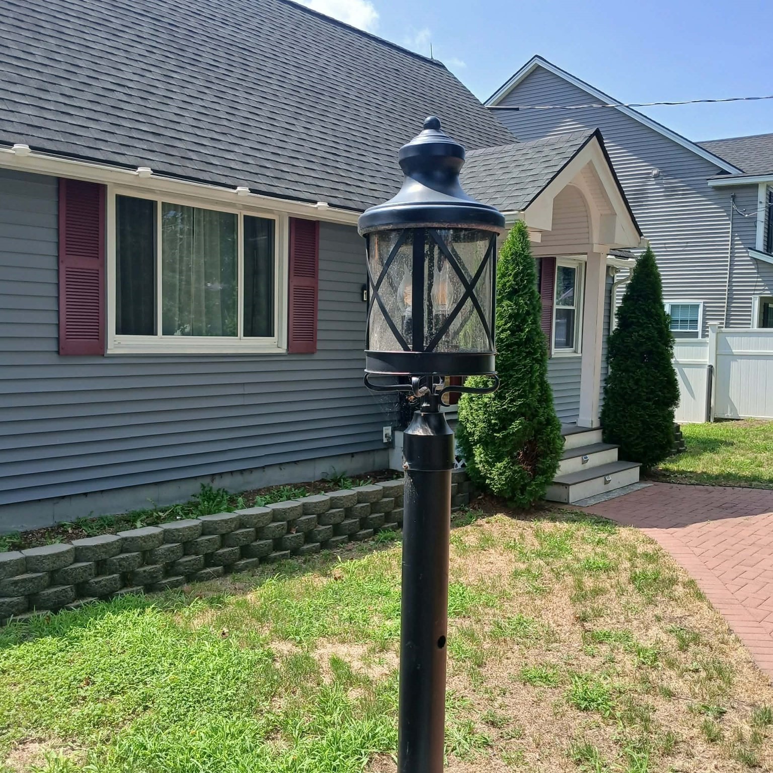 1582 Varnum Ave Property Photo 2