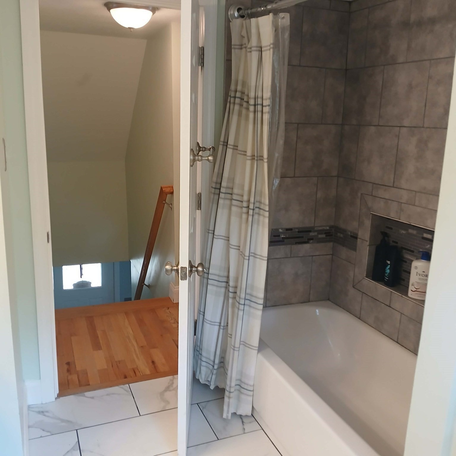 1582 Varnum Ave Property Photo 29