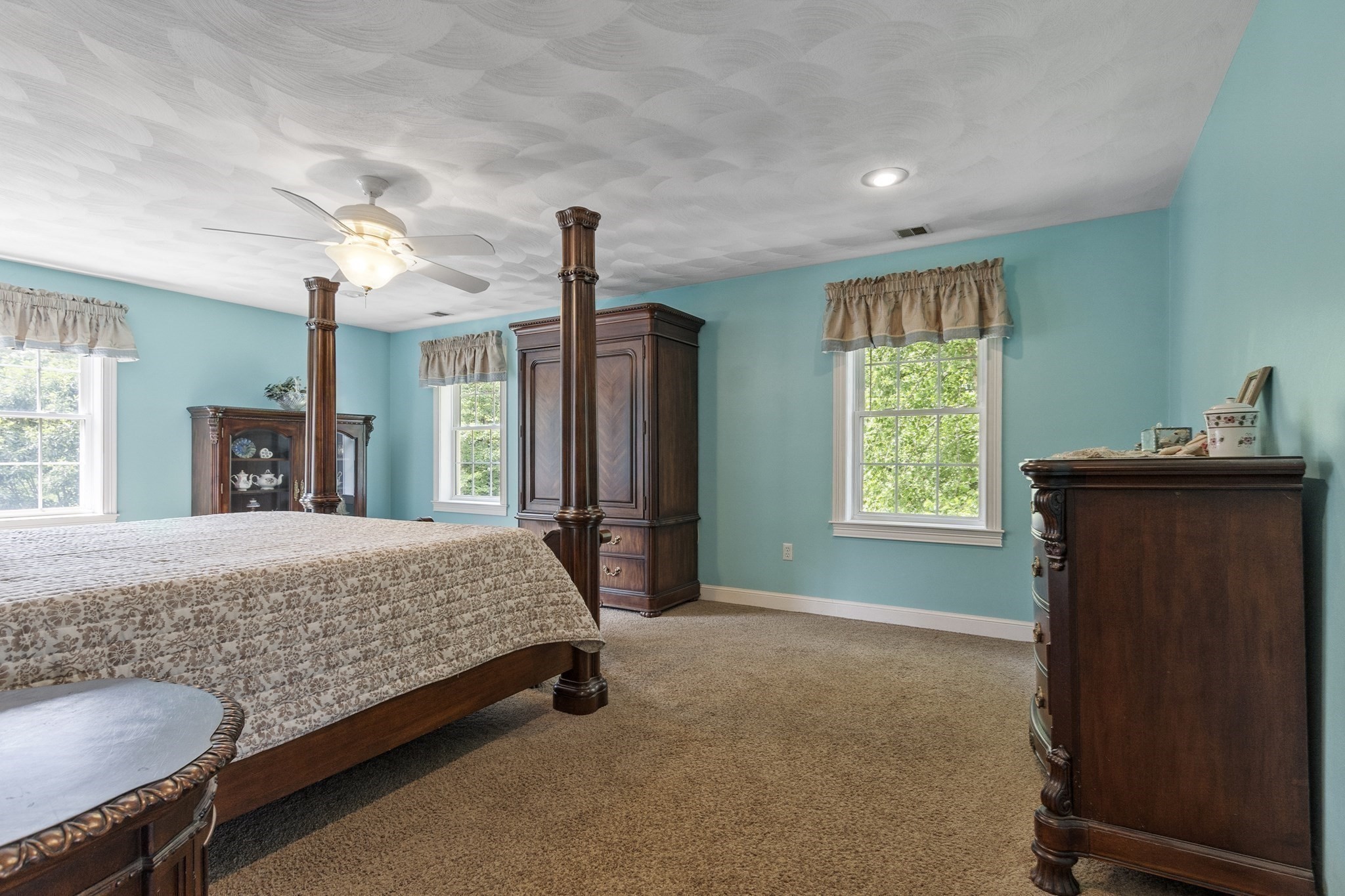 18 Lawrence St Property Photo 26